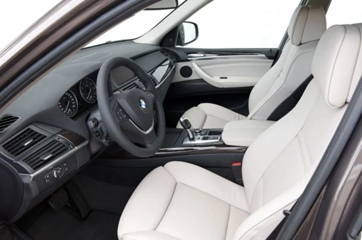 BMW X5 restyling (51)
