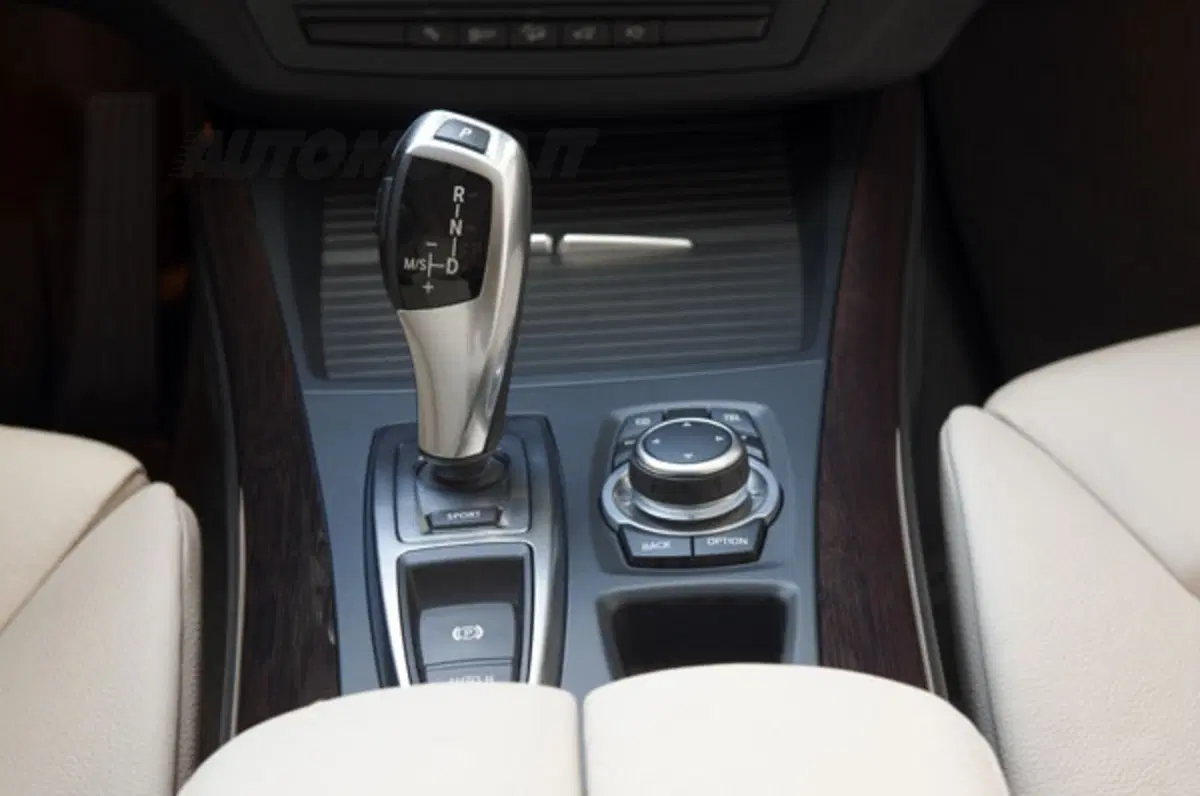 BMW X5 restyling (59)