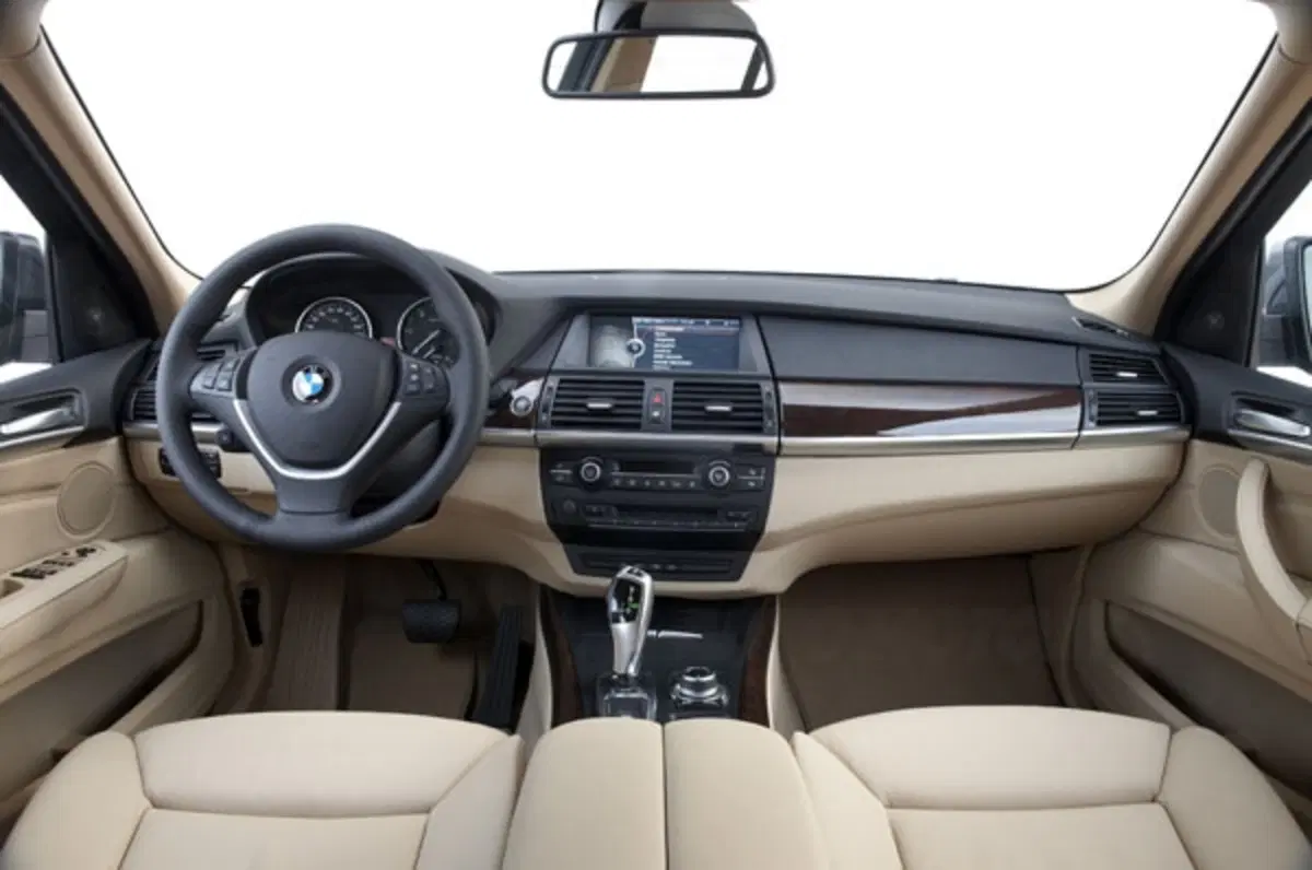 BMW X5 restyling (60)