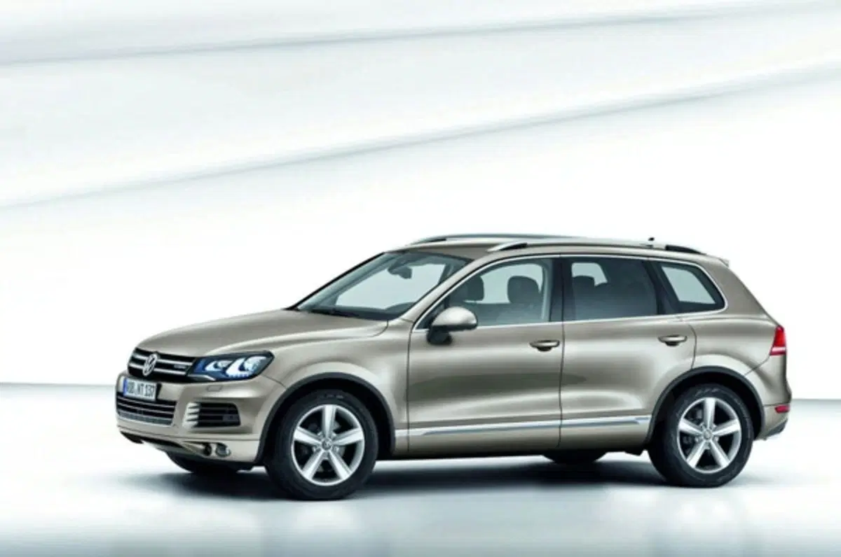 Volkswagen Touareg II: prime foto ufficiali