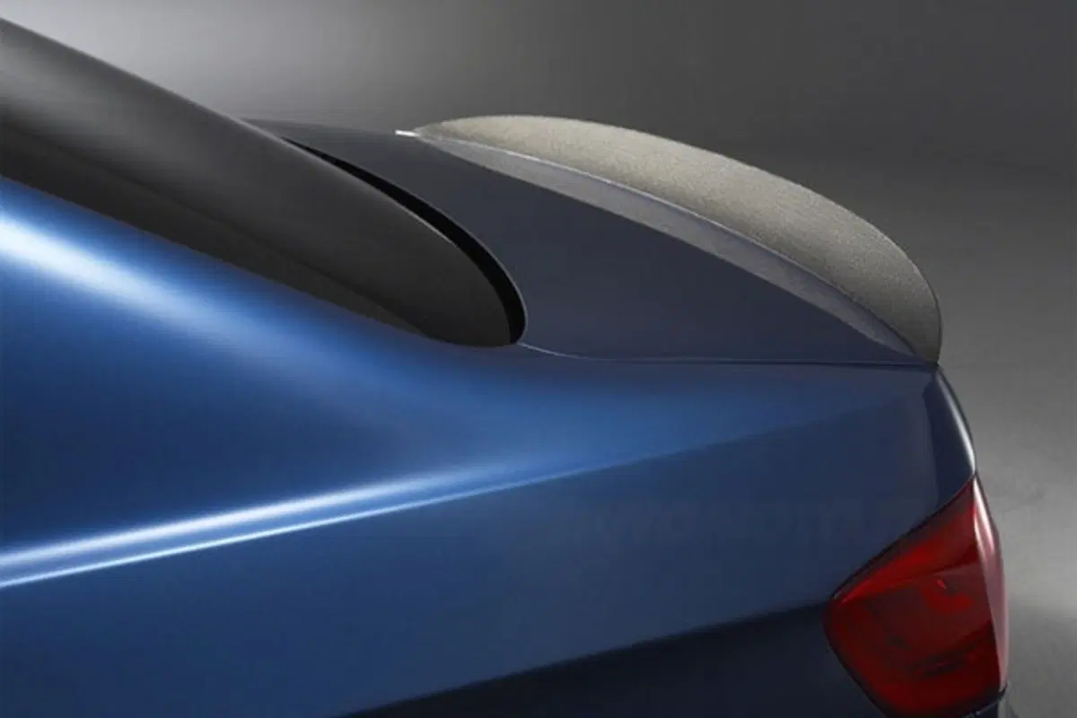 BMW M3 2010: ecco lo start & stop (8)