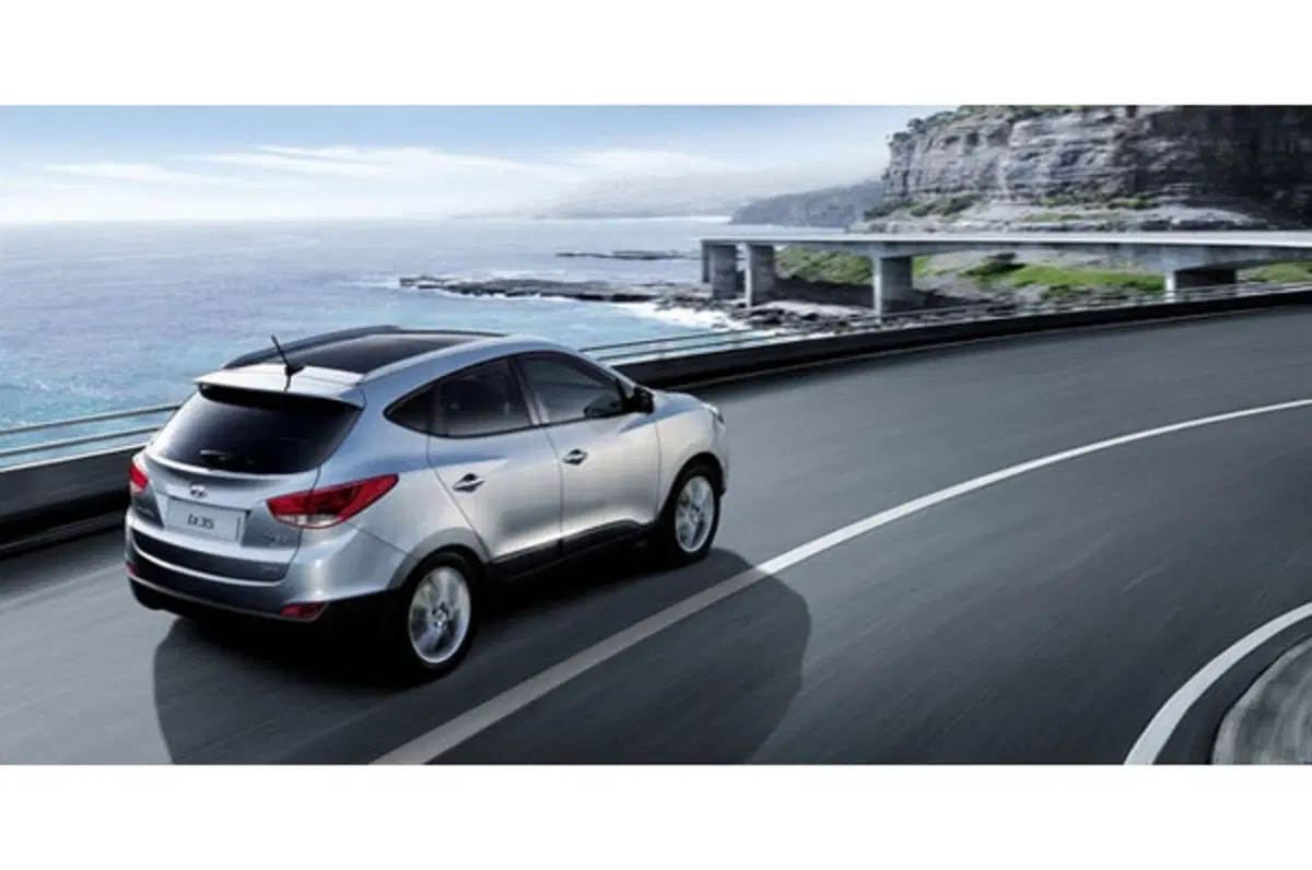 Hyundai iX35: da 20.990 euro (2)