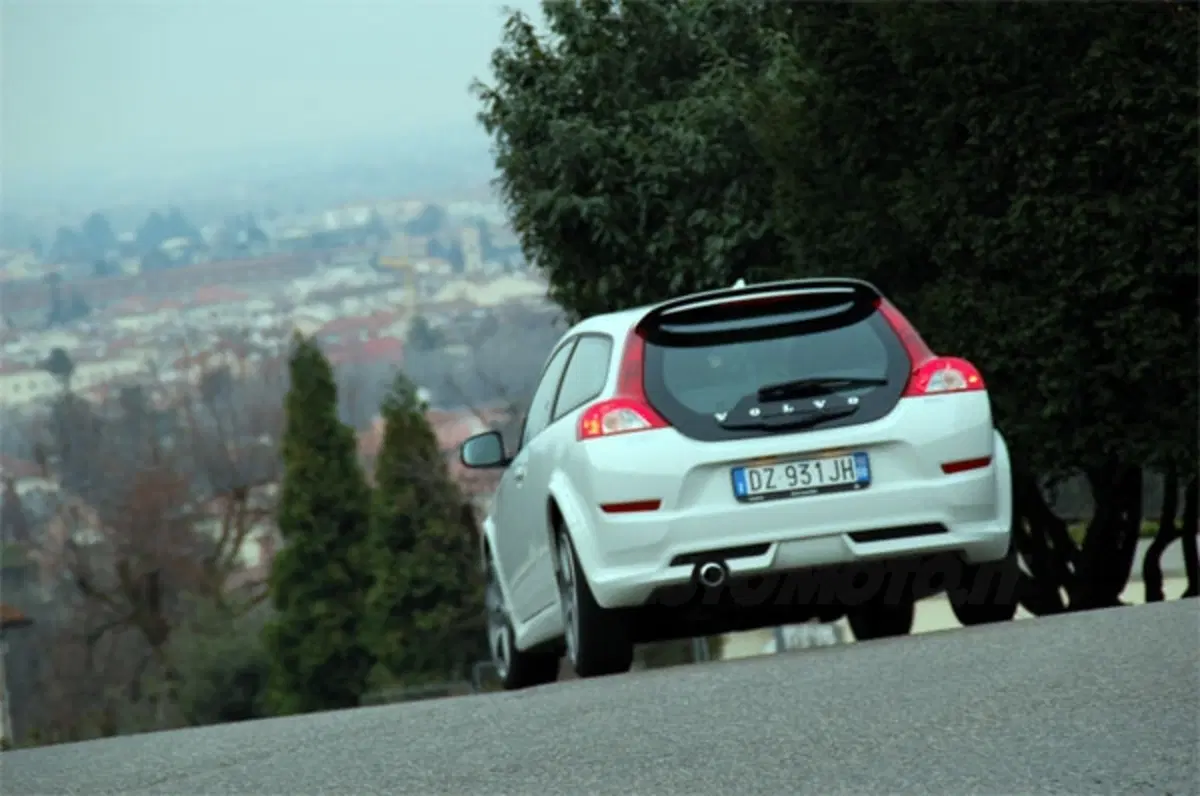 Volvo C30 (7)