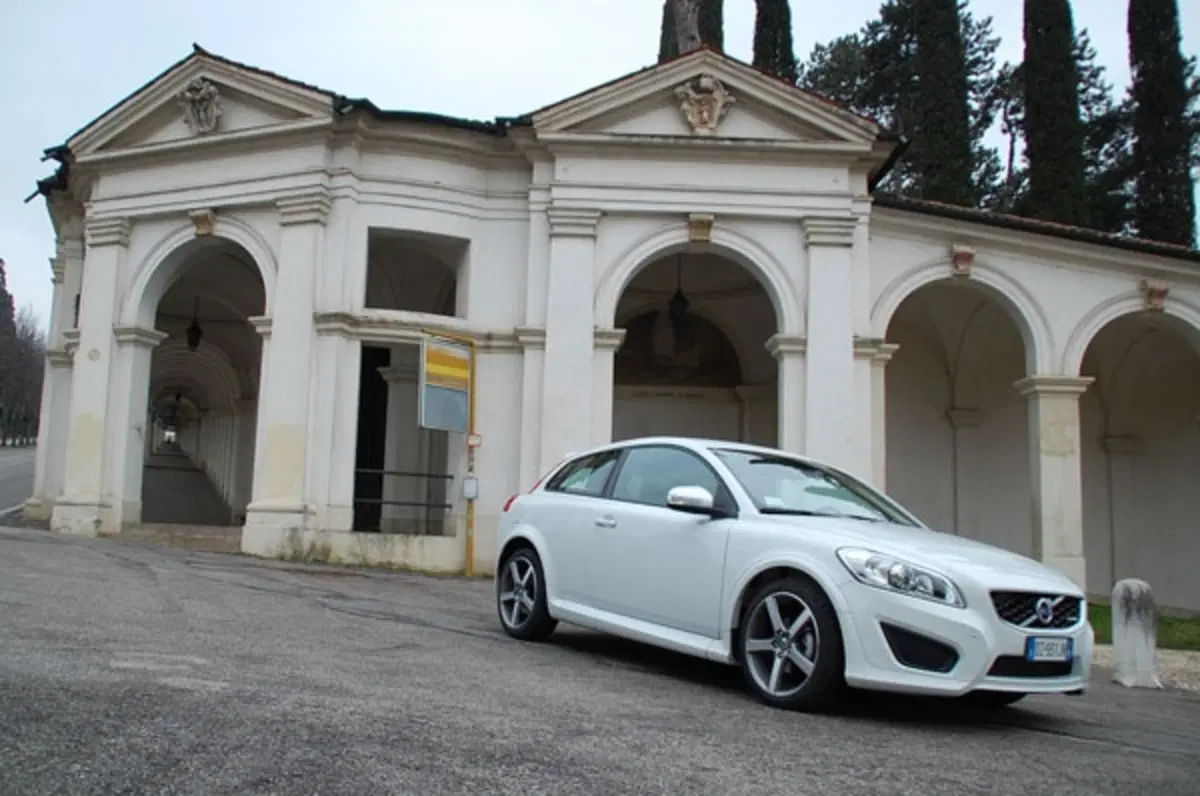 Volvo C30 (13)