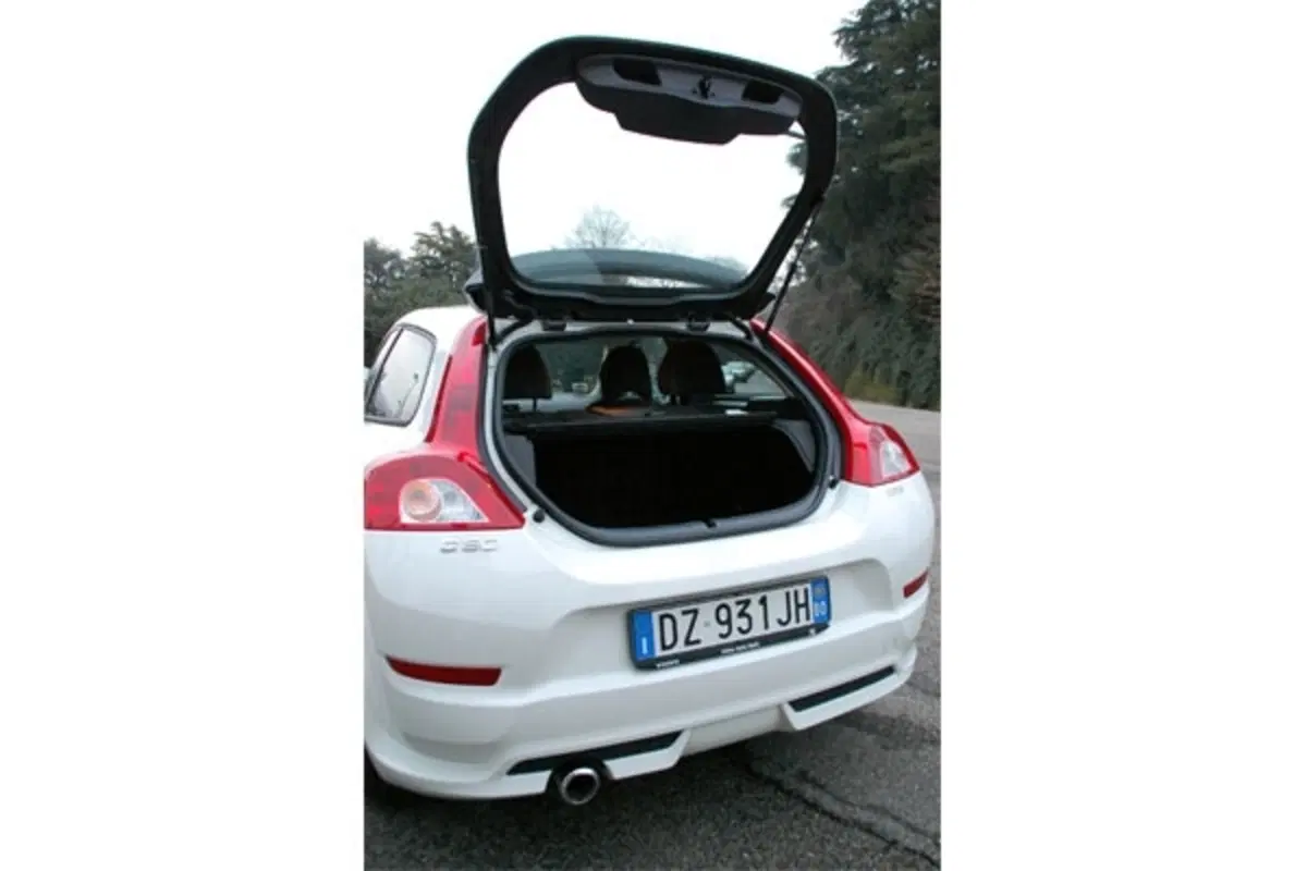 Volvo C30 (22)