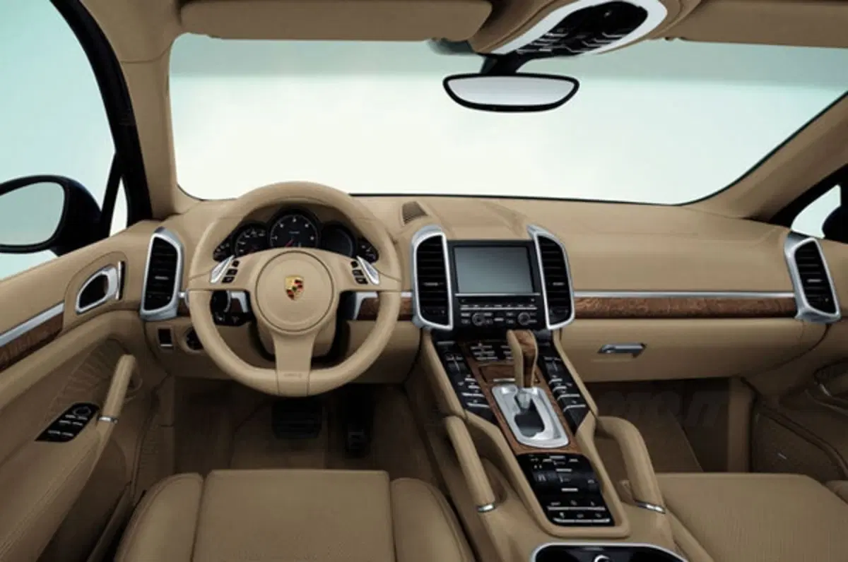 Nuova Porsche Cayenne (12)
