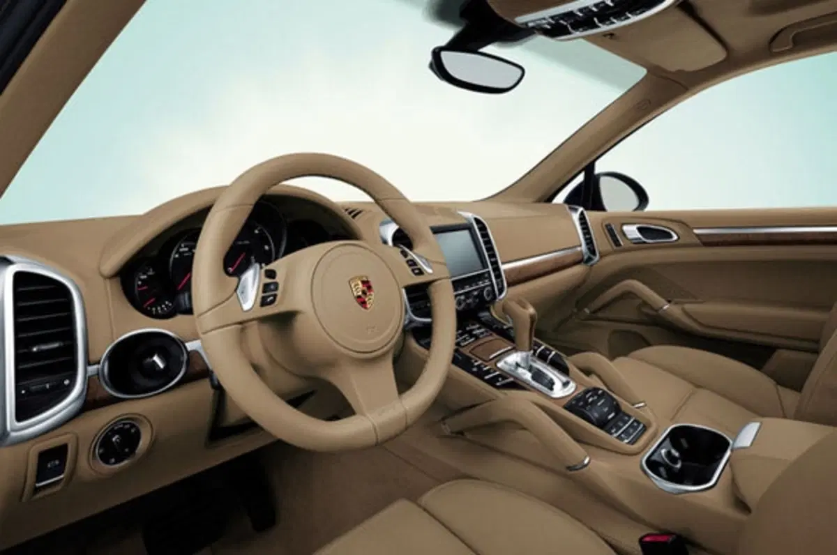Nuova Porsche Cayenne (13)