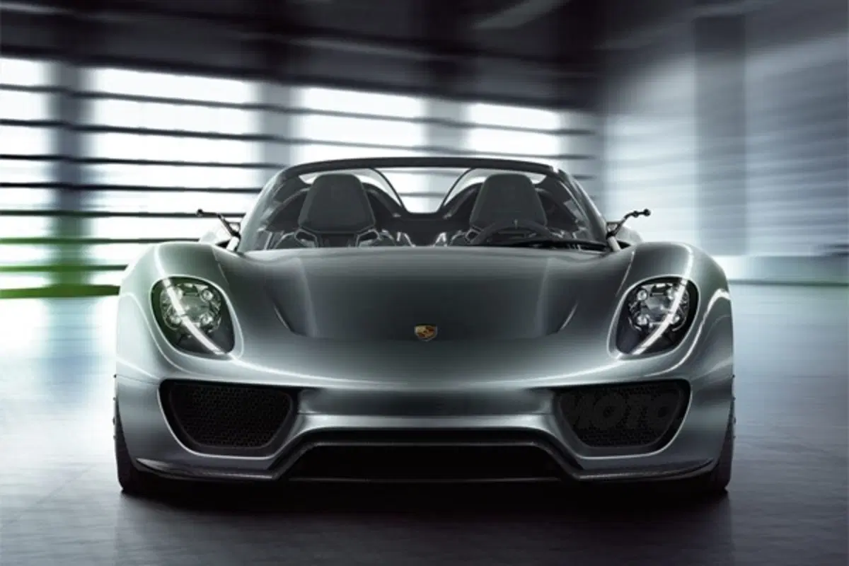 Porsche 918 Spyder Concept (4)