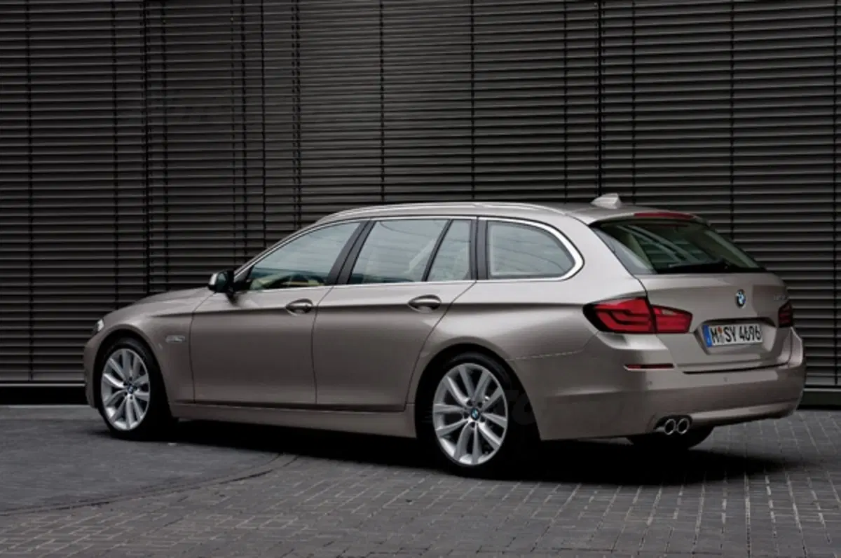 BMW Serie 5 Touring 2010 (3)