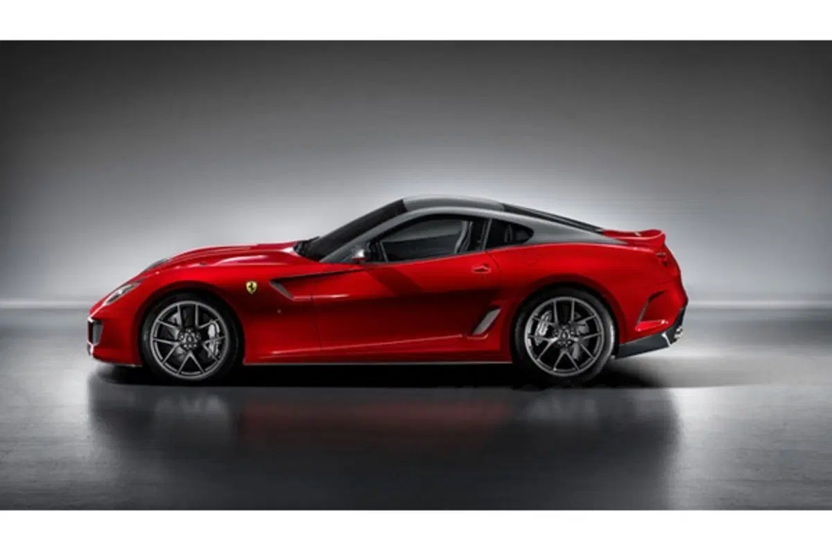 Ferrari 599 GTO (2)