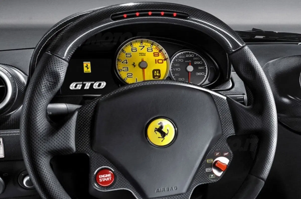 Ferrari 599 GTO (9)