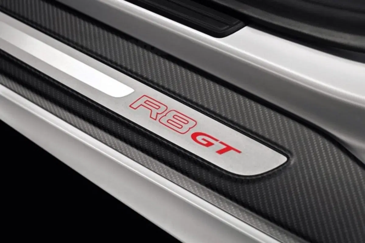 Audi R8 GT (12)