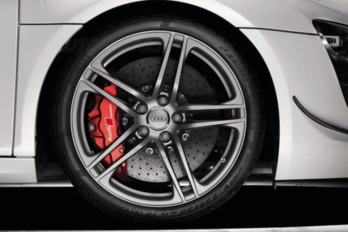 Audi R8 GT (17)