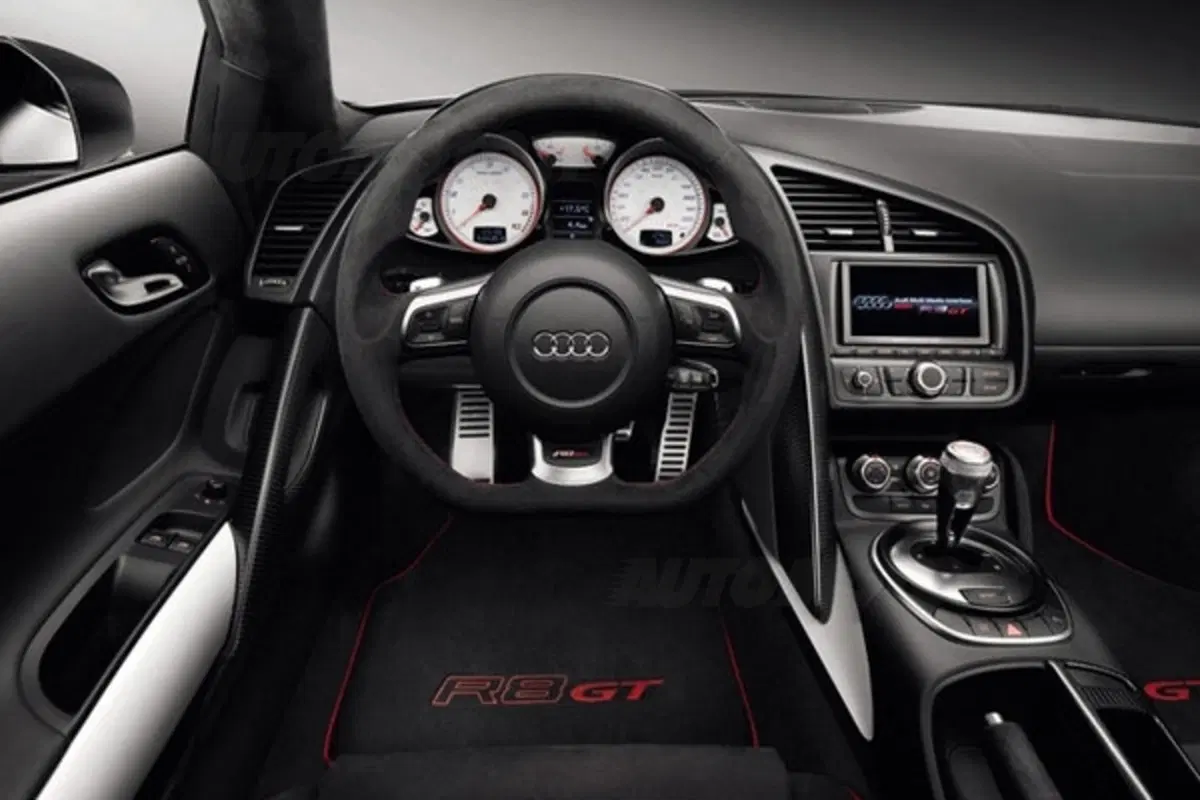 Audi R8 GT (18)