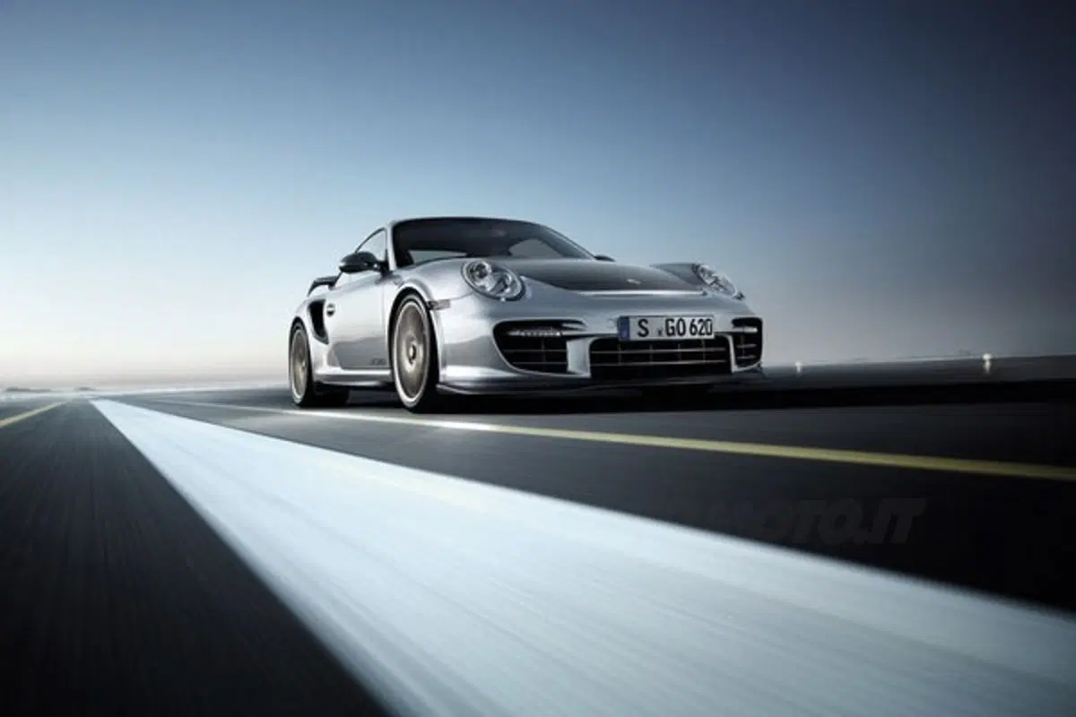 Porsche 911 GT2 RS