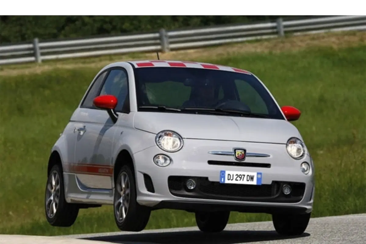 Abarth 500 (5)