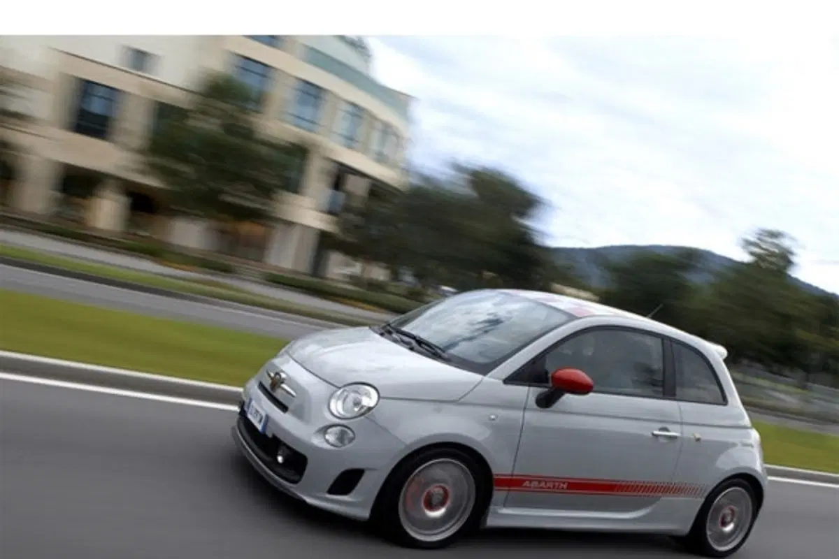 Abarth 500 (10)