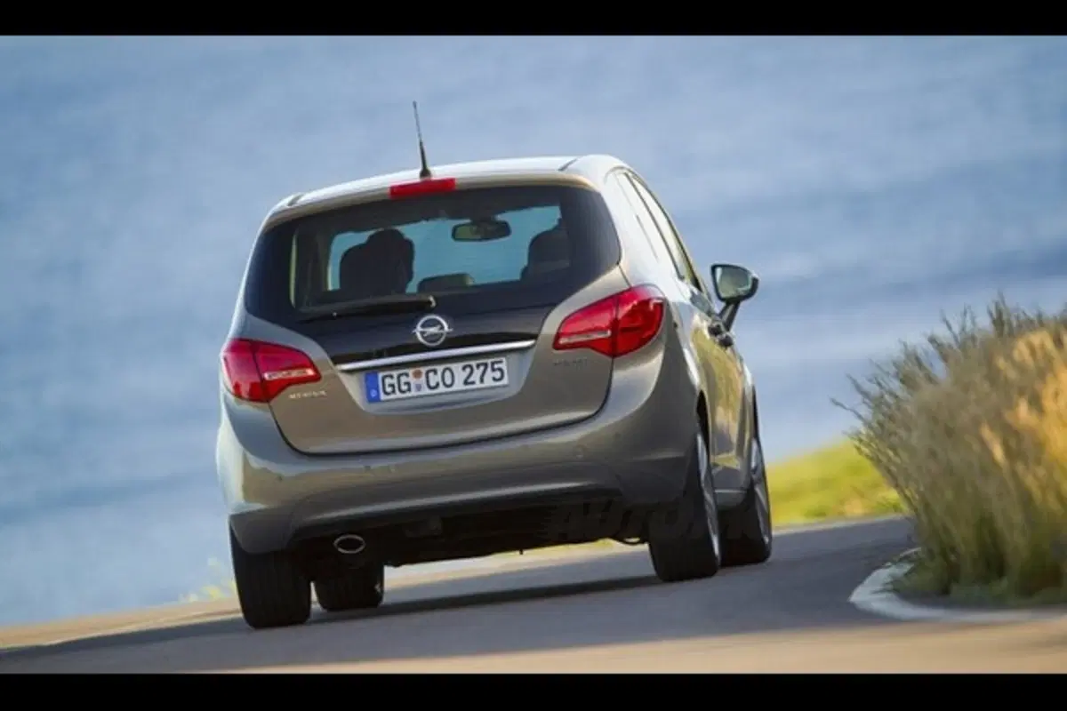 Opel Meriva (3)