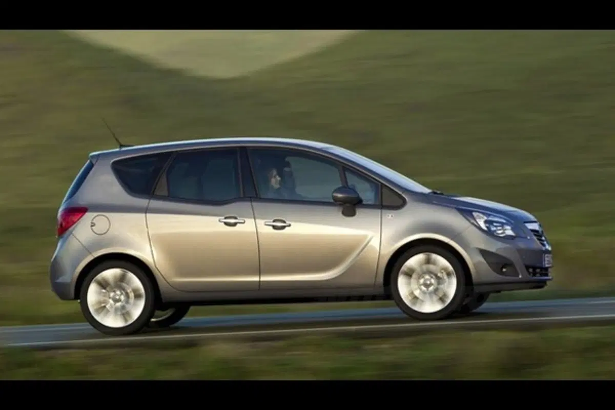 Opel Meriva (4)