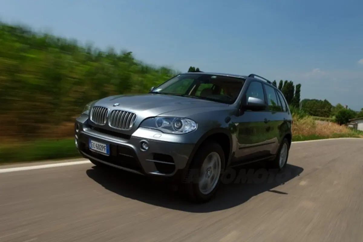 BMW X5 restyling (4)