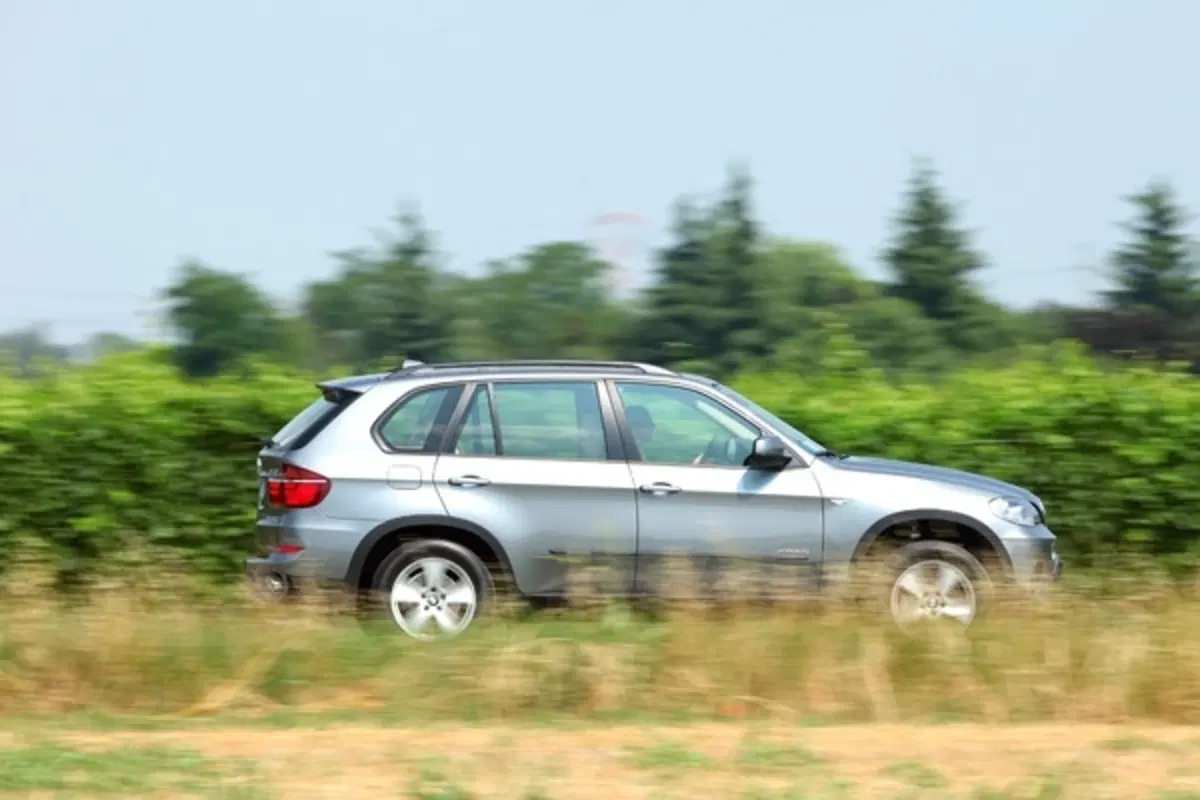 BMW X5 restyling (5)