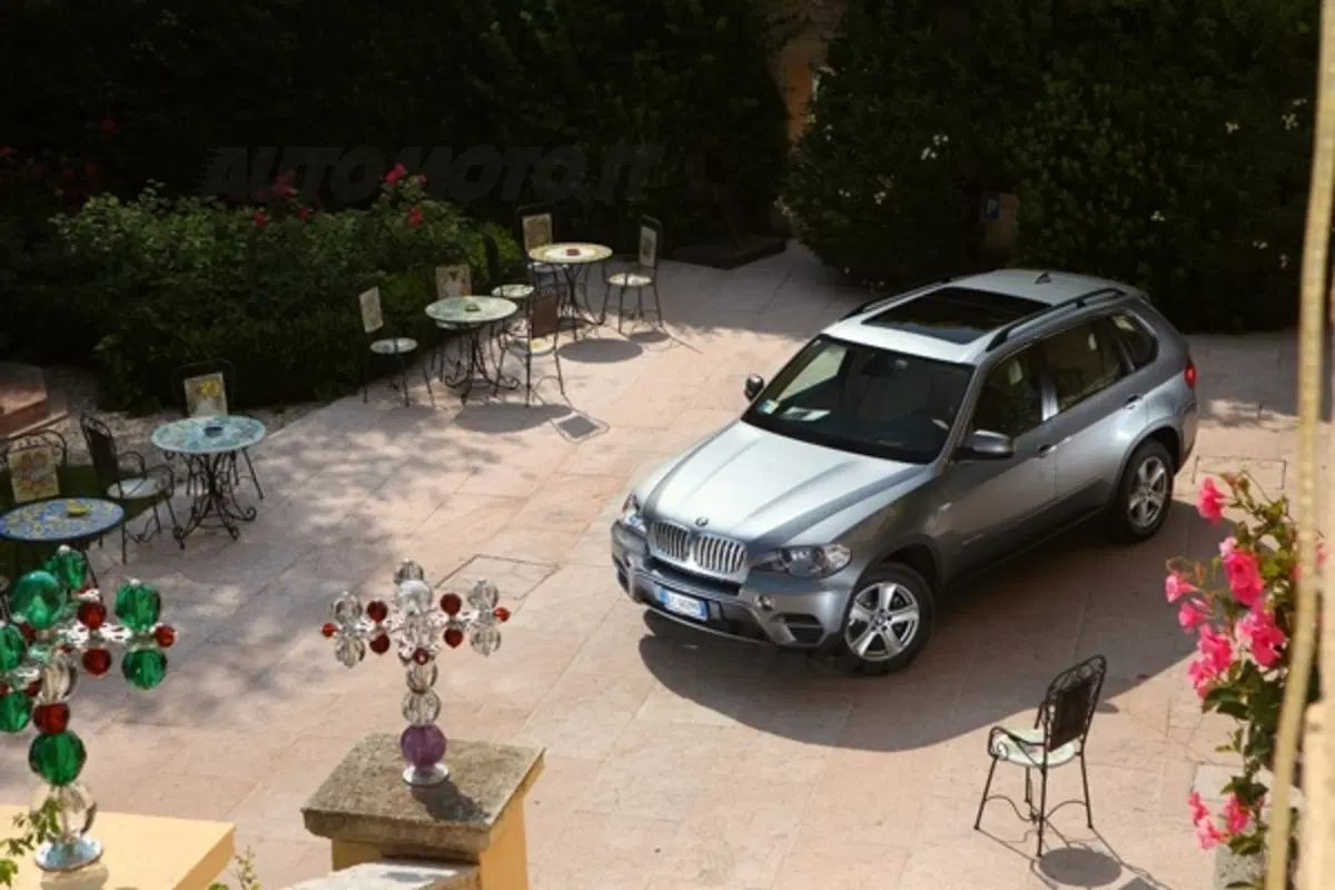 BMW X5 restyling (15)