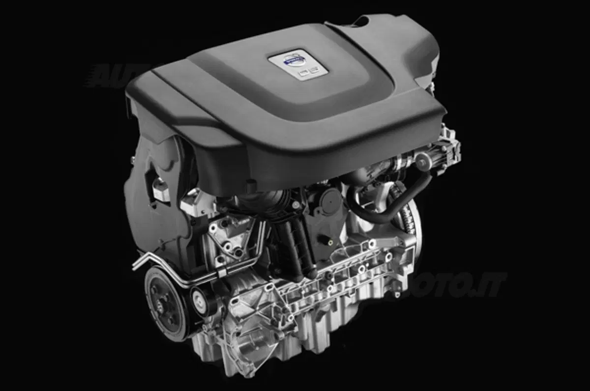 Volvo S60 (17)