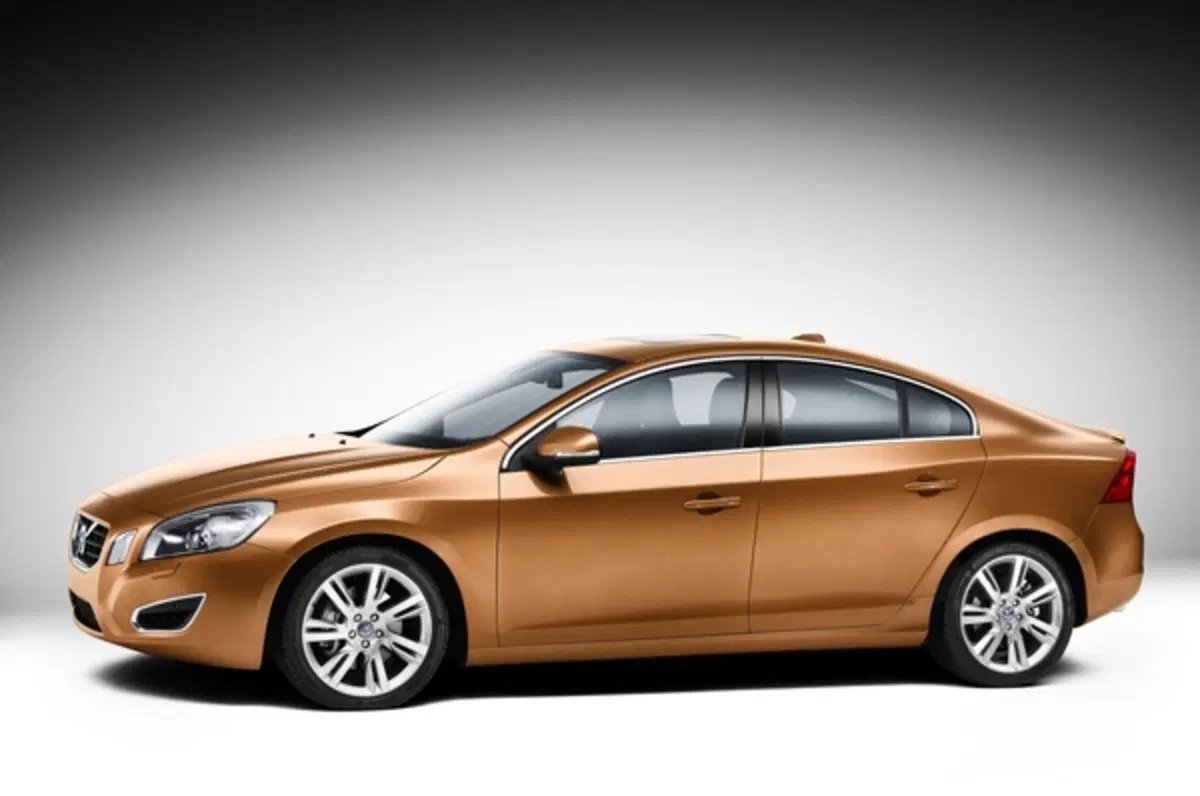 Volvo S60 (19)