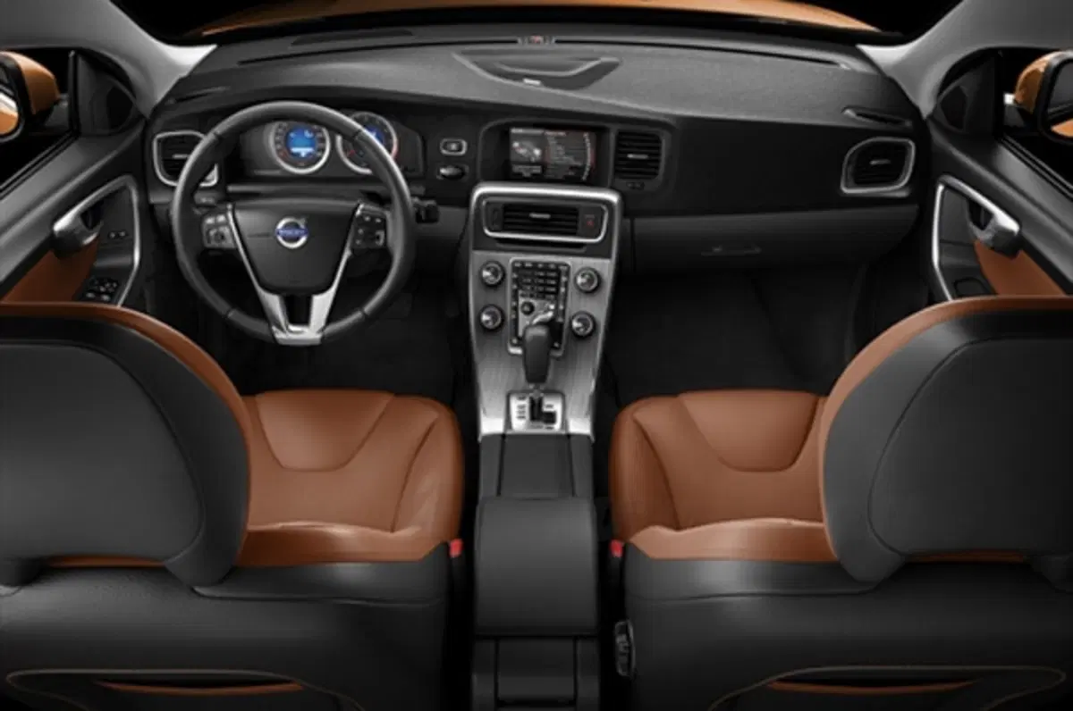 Volvo S60 (22)