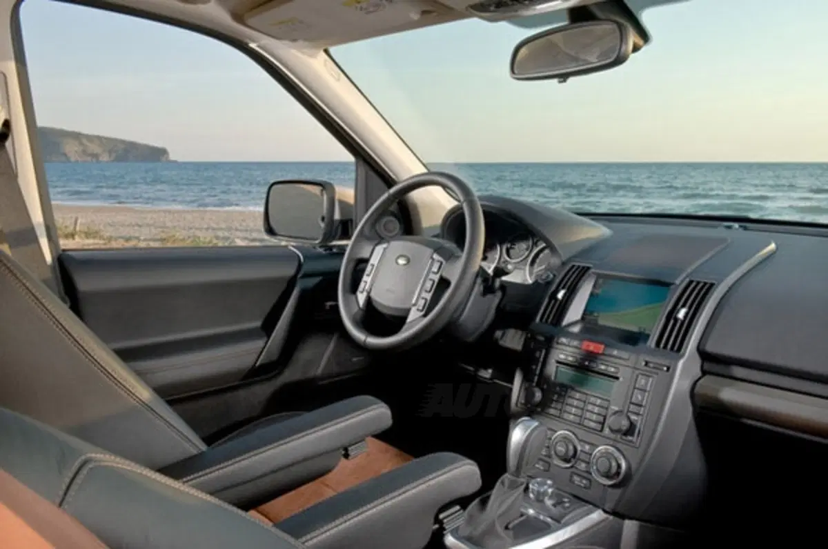 Land Rover Freelander 2 restyling (7)