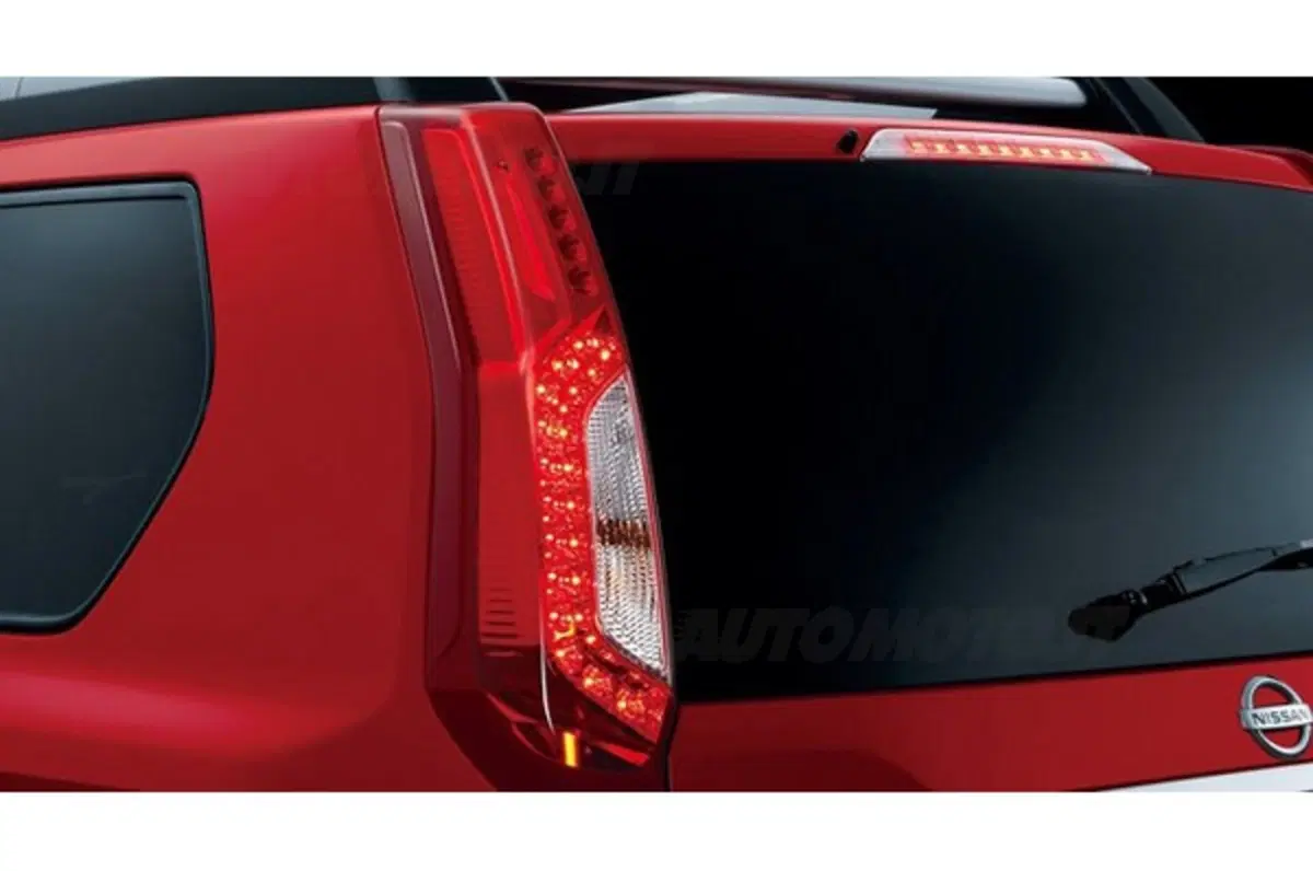 Nissan X-Trail restyling m.y. 2011 (10)