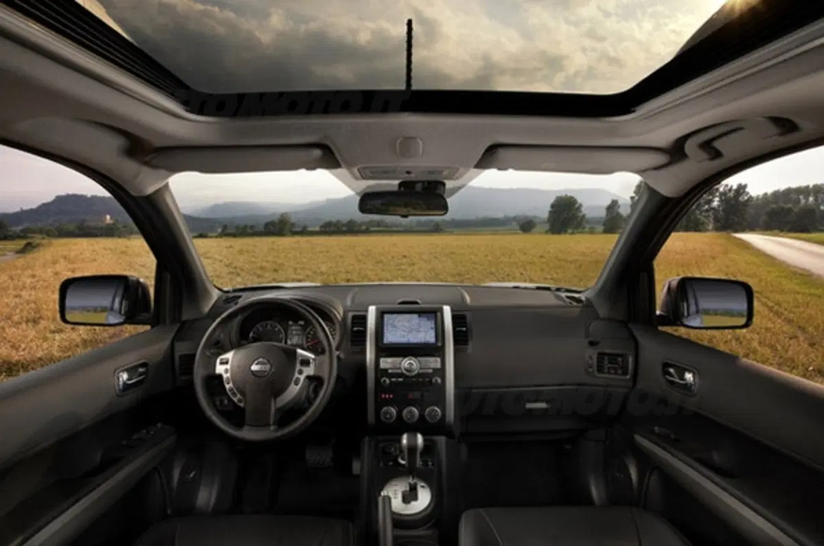 Nissan X-Trail restyling m.y. 2011 (11)