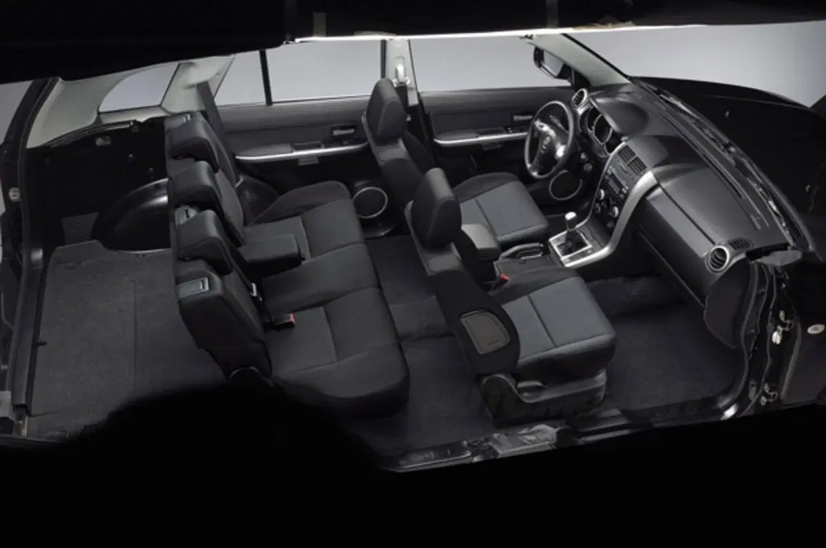 Suzuki Grand Vitara 2011 (18)