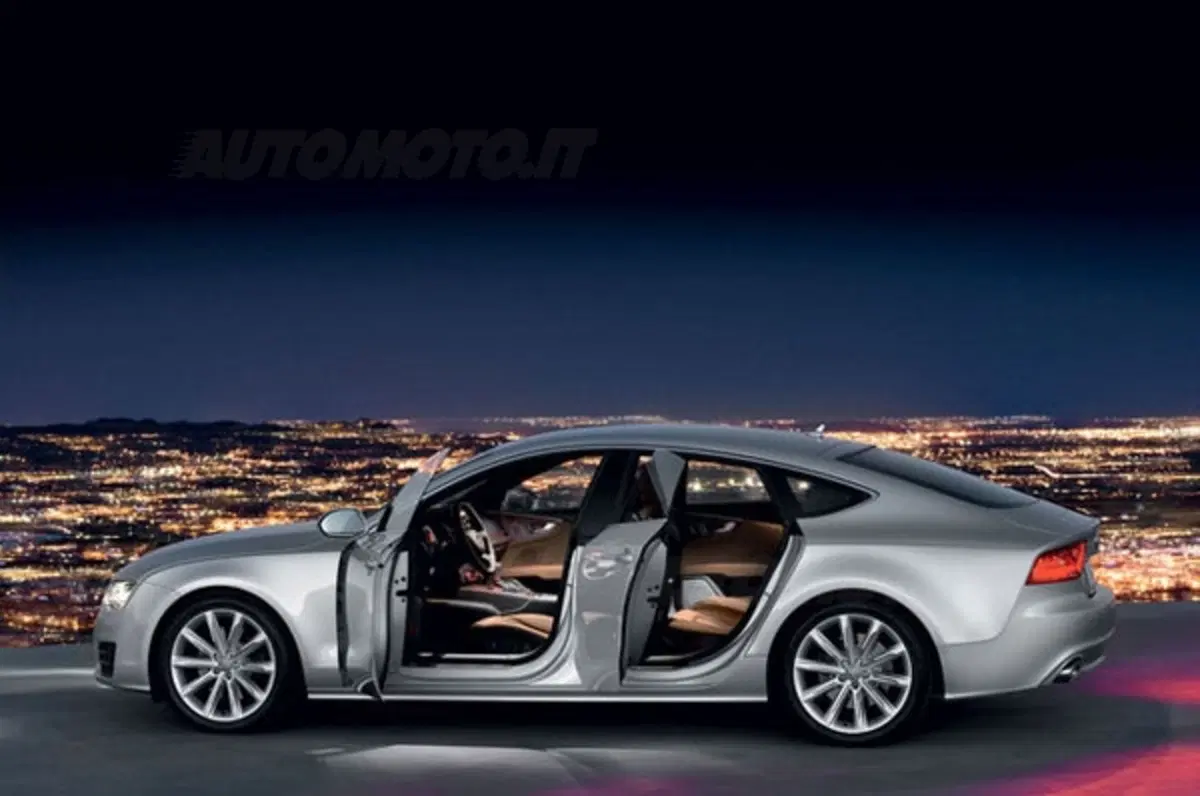 Audi A7 Sportback - info e prezzi (12)