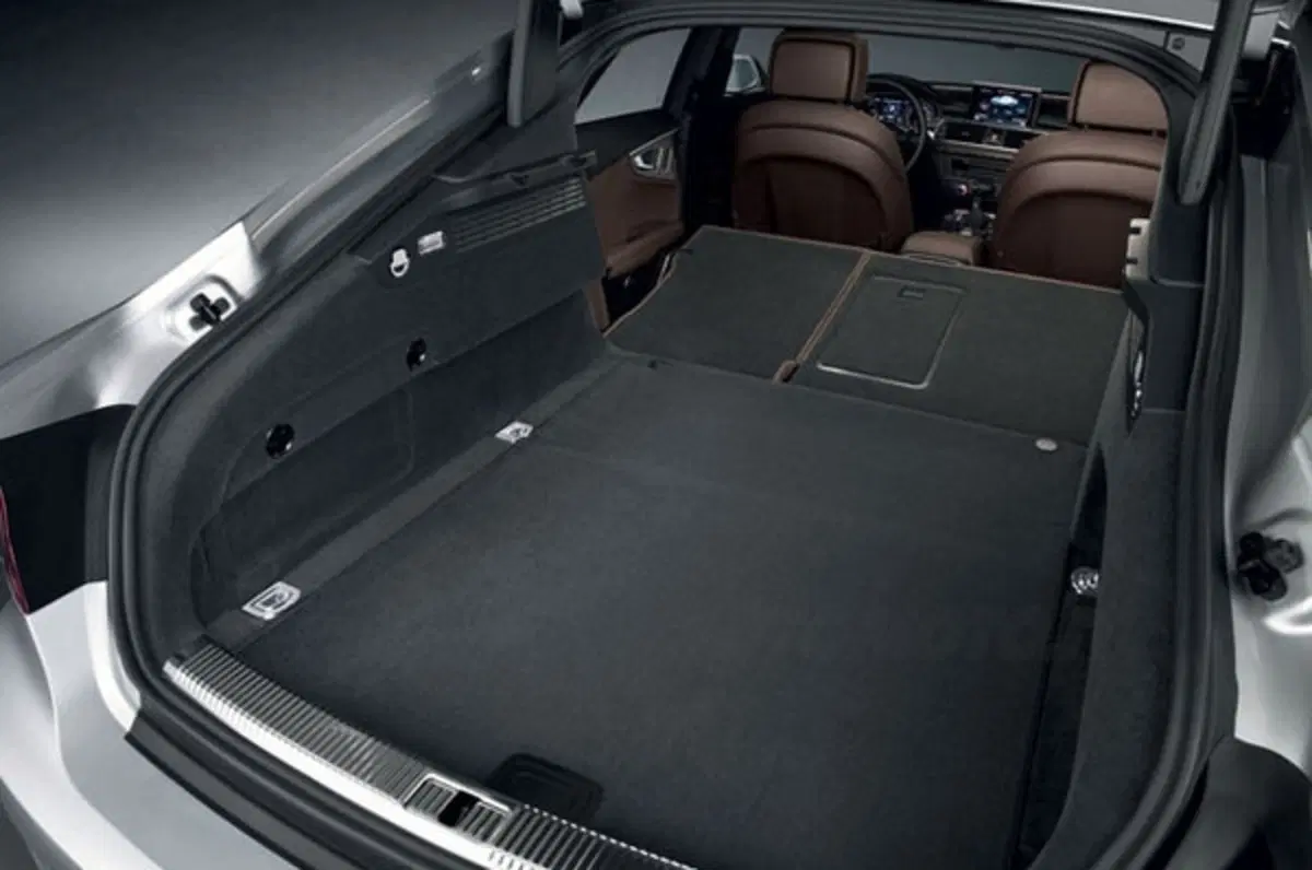 Audi A7 Sportback - info e prezzi (25)