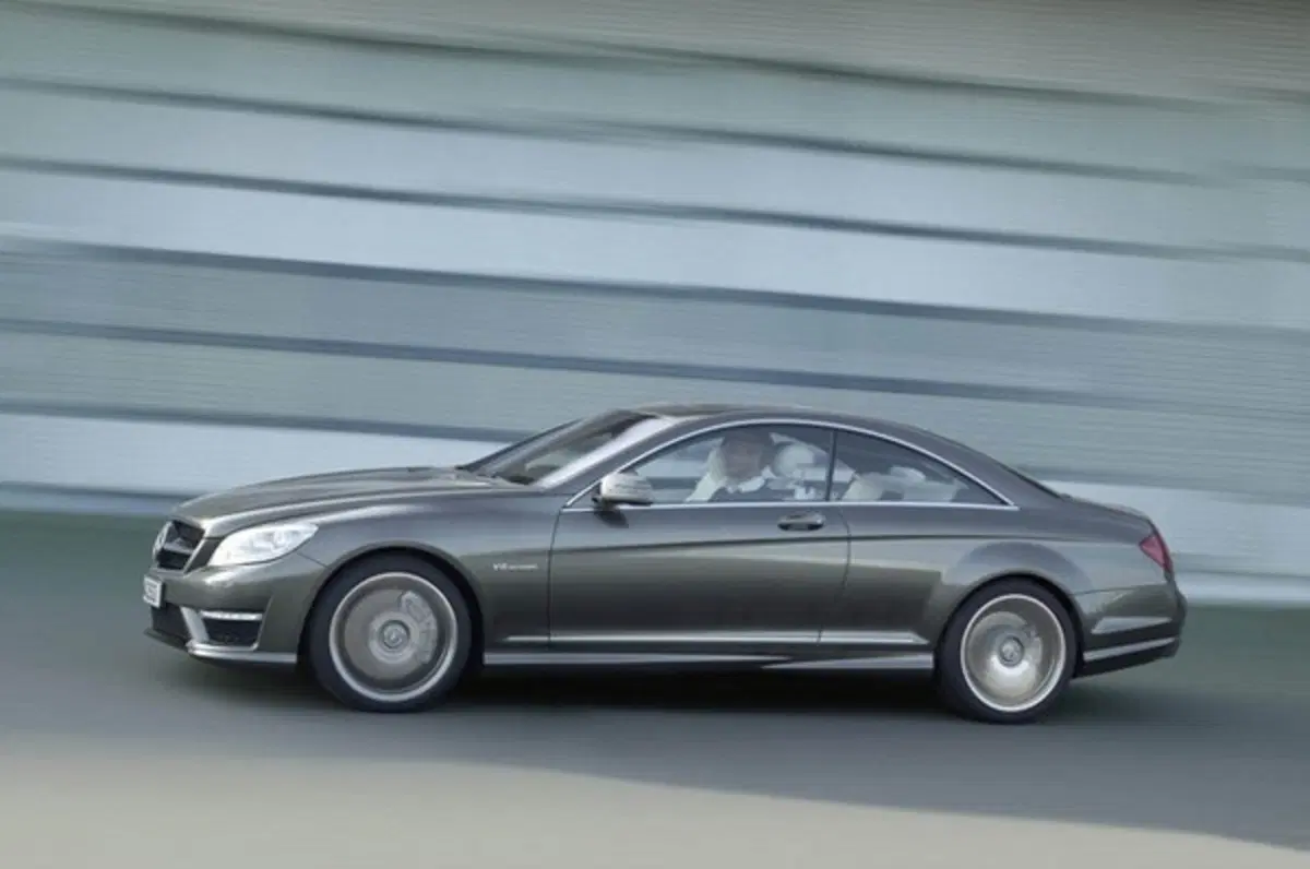 Mercedes CL63 AMG e CL65 AMG m.y. 2011