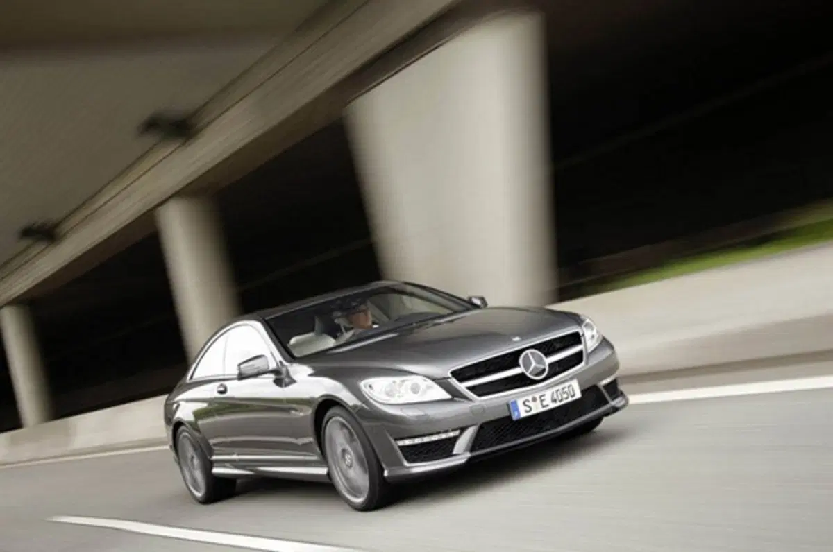 Mercedes CL63 AMG e CL65 AMG m.y. 2011 (3)