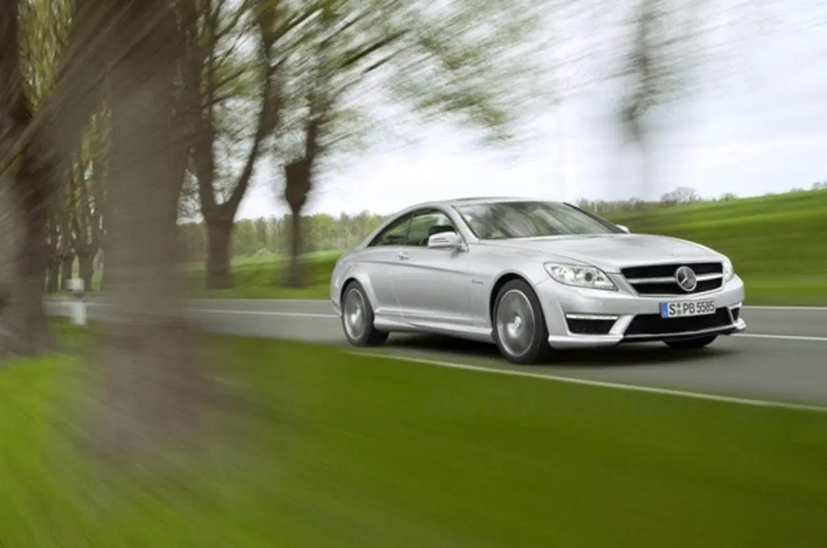 Mercedes CL63 AMG e CL65 AMG m.y. 2011 (7)