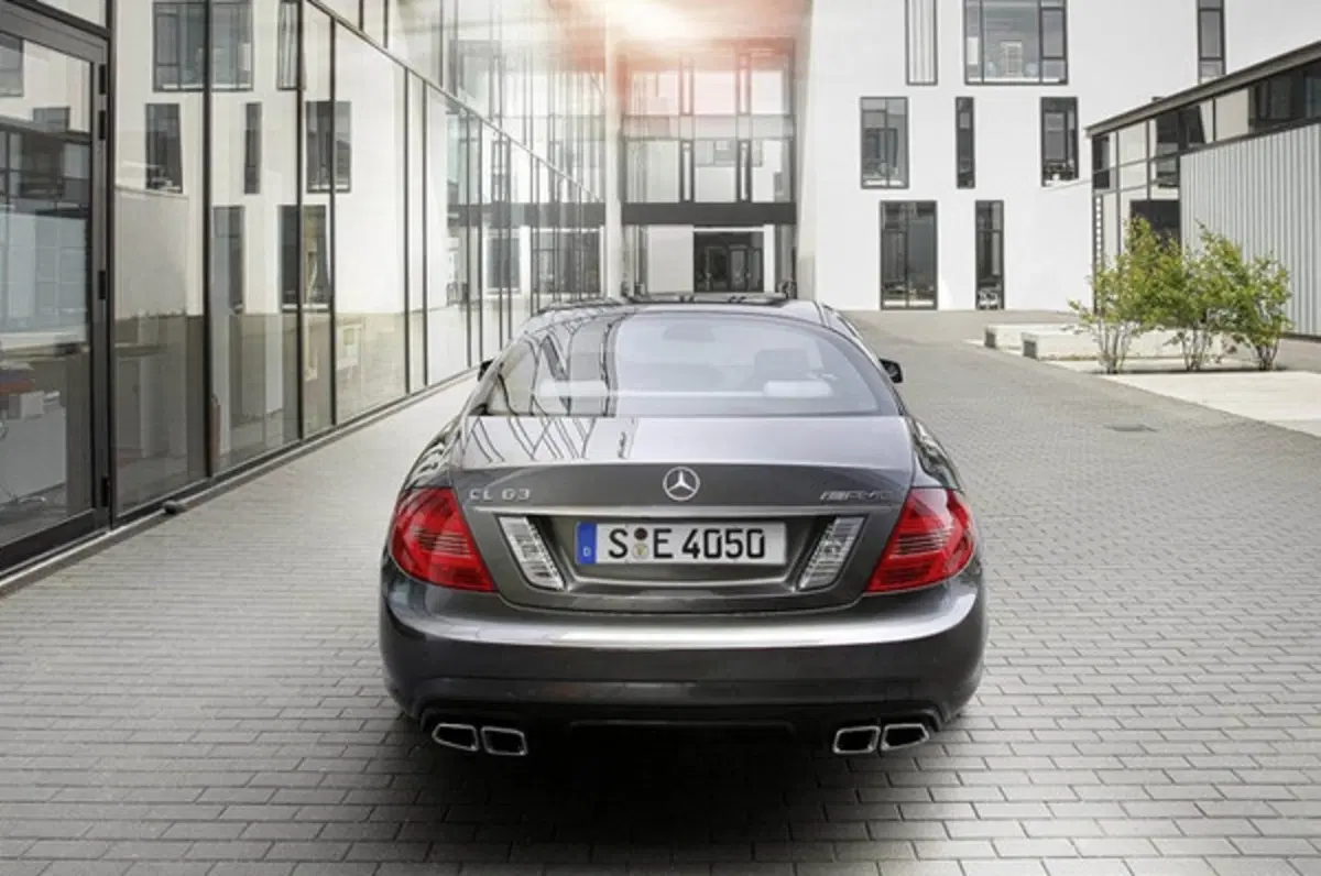 Mercedes CL63 AMG e CL65 AMG m.y. 2011 (11)