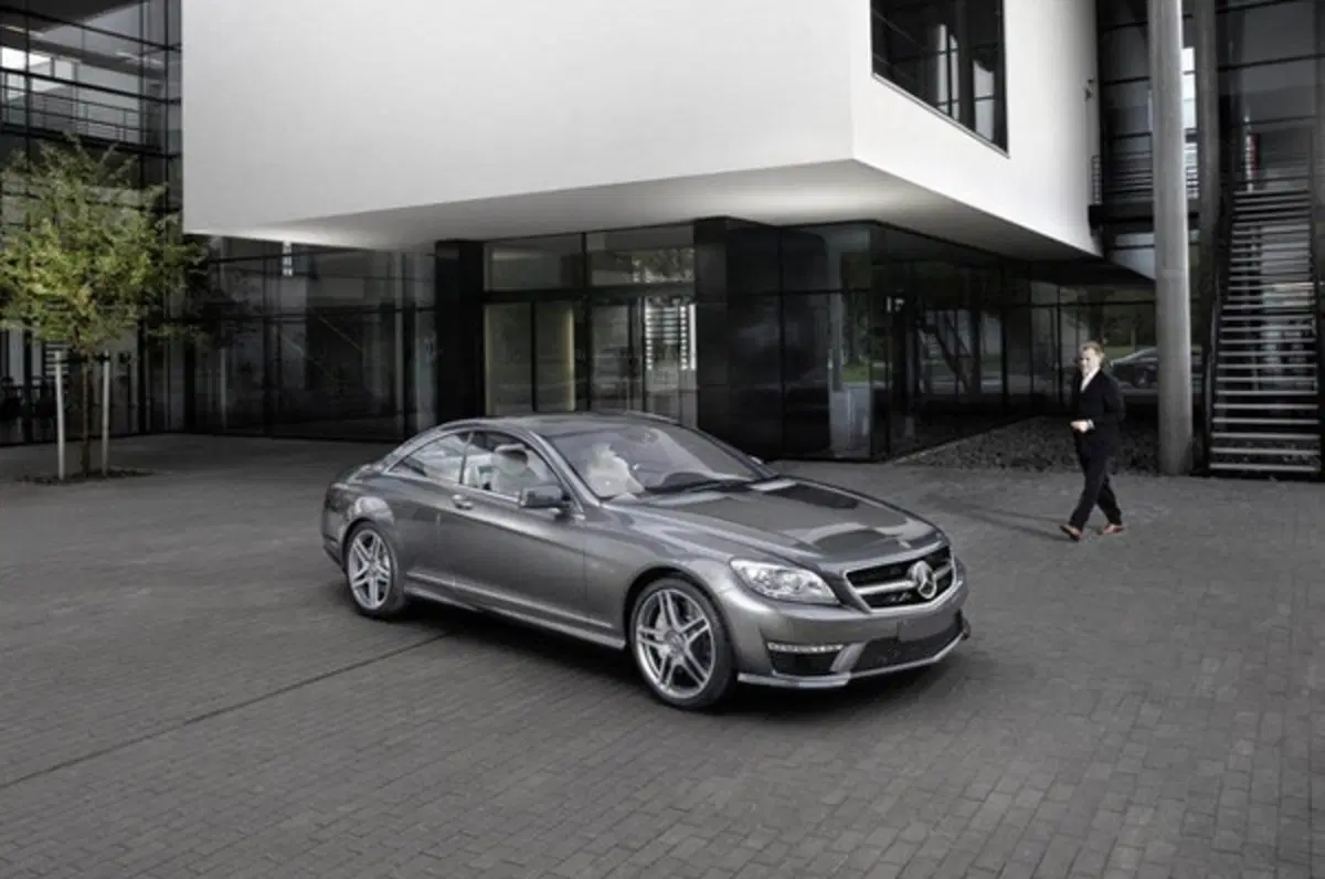 Mercedes CL63 AMG e CL65 AMG m.y. 2011 (12)