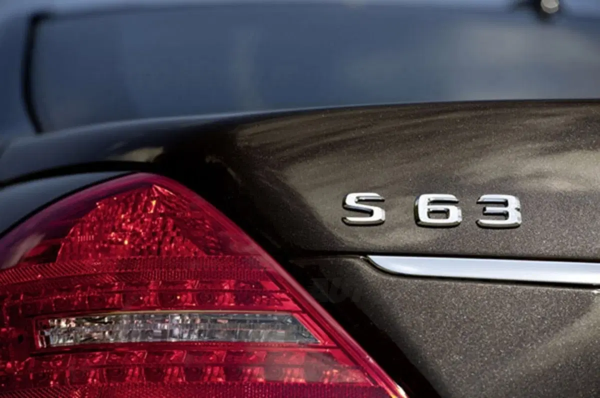 Mercedes S63 AMG (14)
