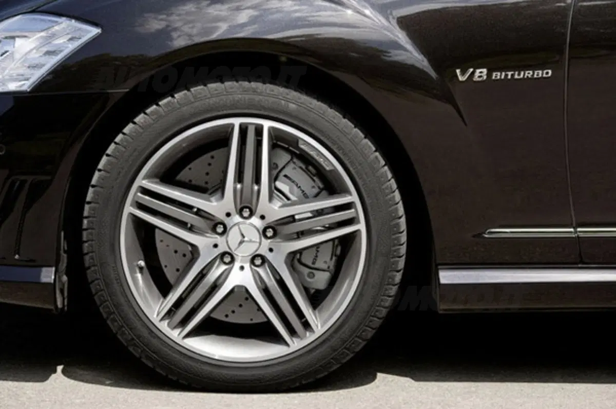 Mercedes S63 AMG (15)