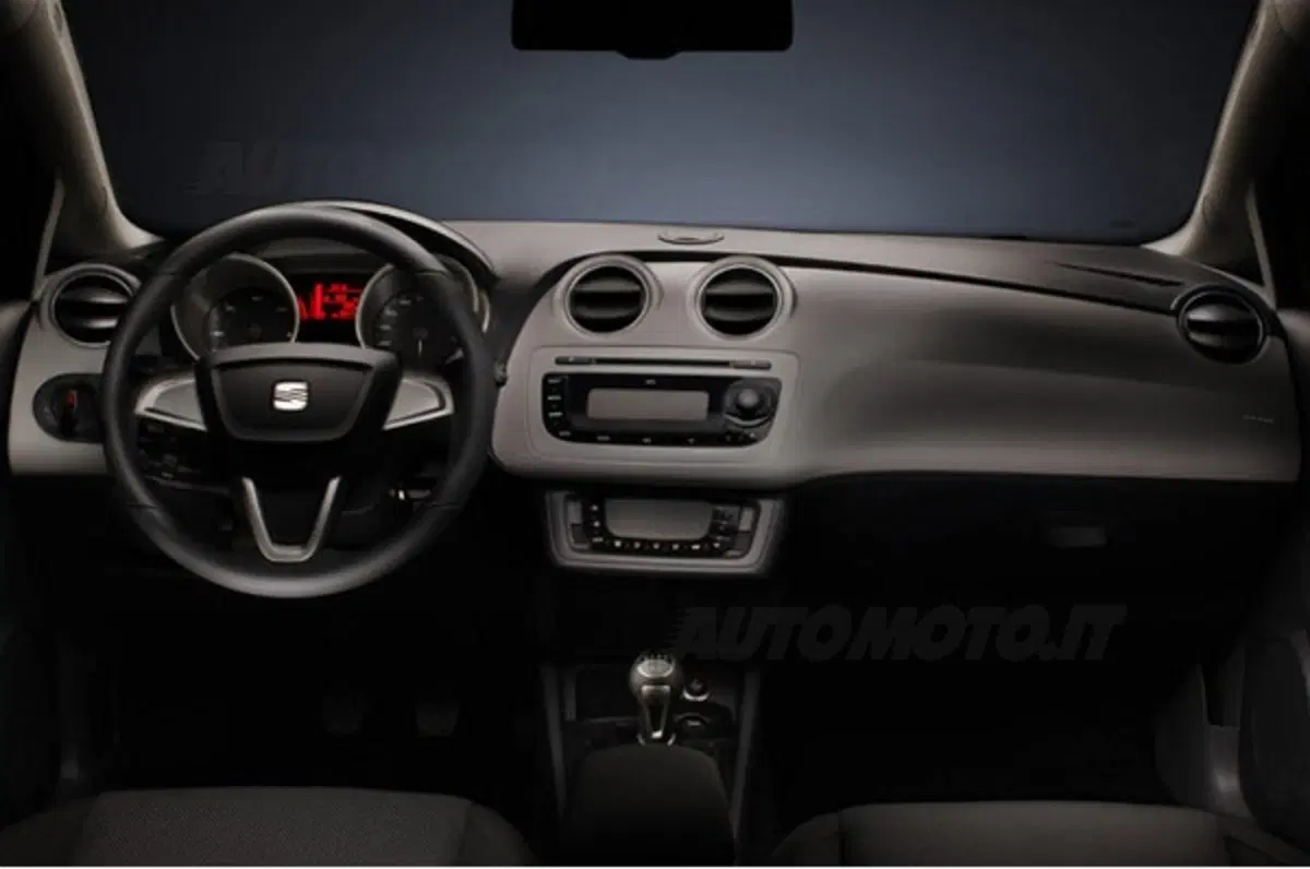 Seat Ibiza 1.2 TDI (11)