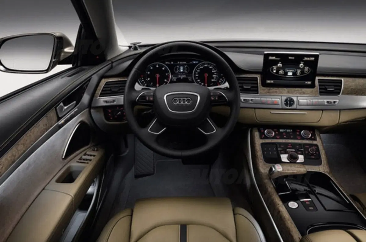 Audi A8 L (12)