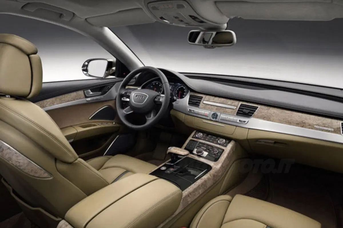 Audi A8 L (14)