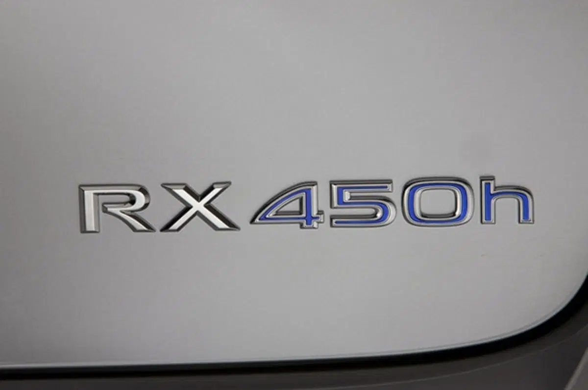 Lexus RX450h Front Wheel Drive (14)