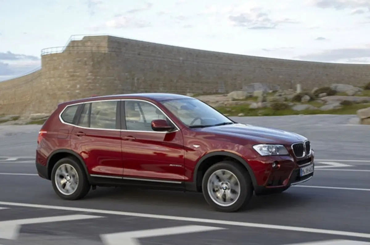 Nuova BMW X3 (3)