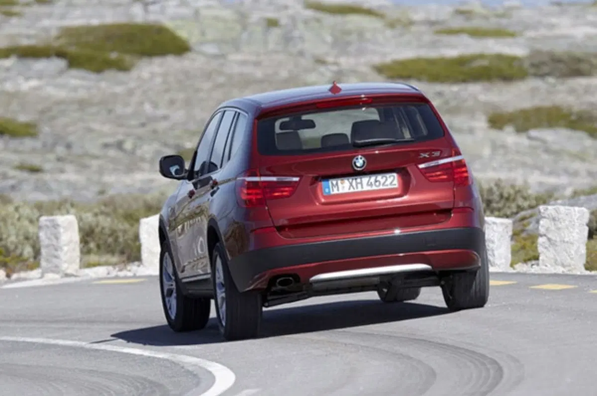 Nuova BMW X3 (9)