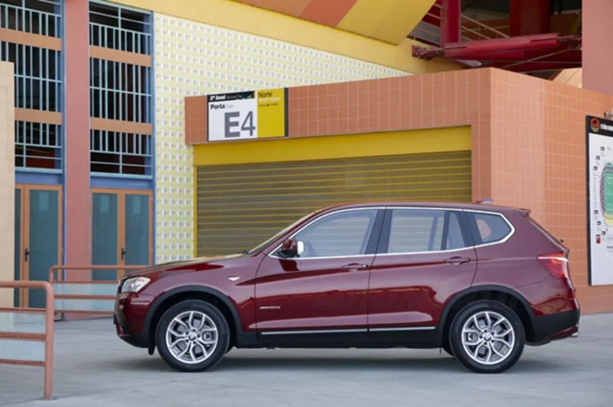 Nuova BMW X3 (12)