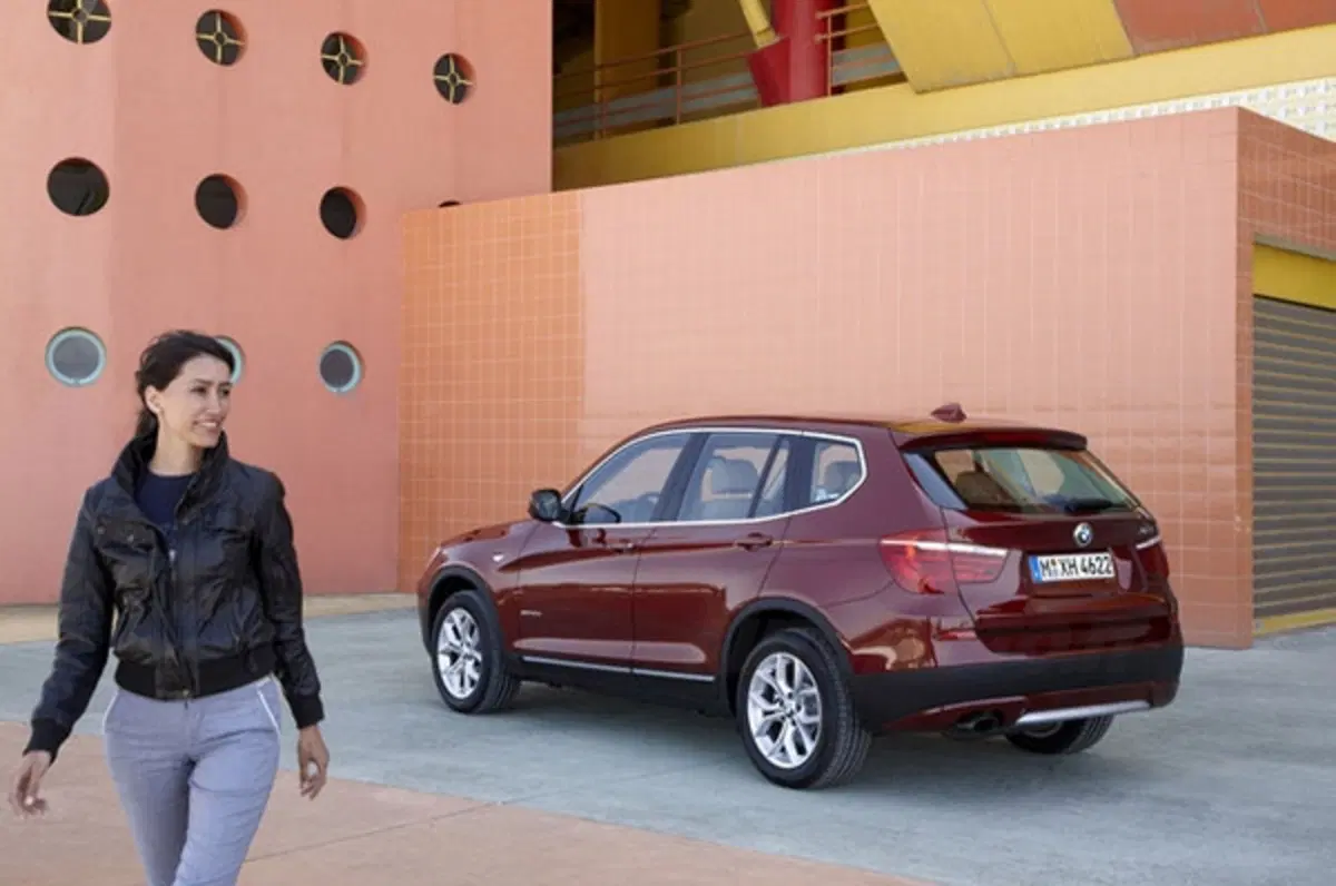 Nuova BMW X3 (13)